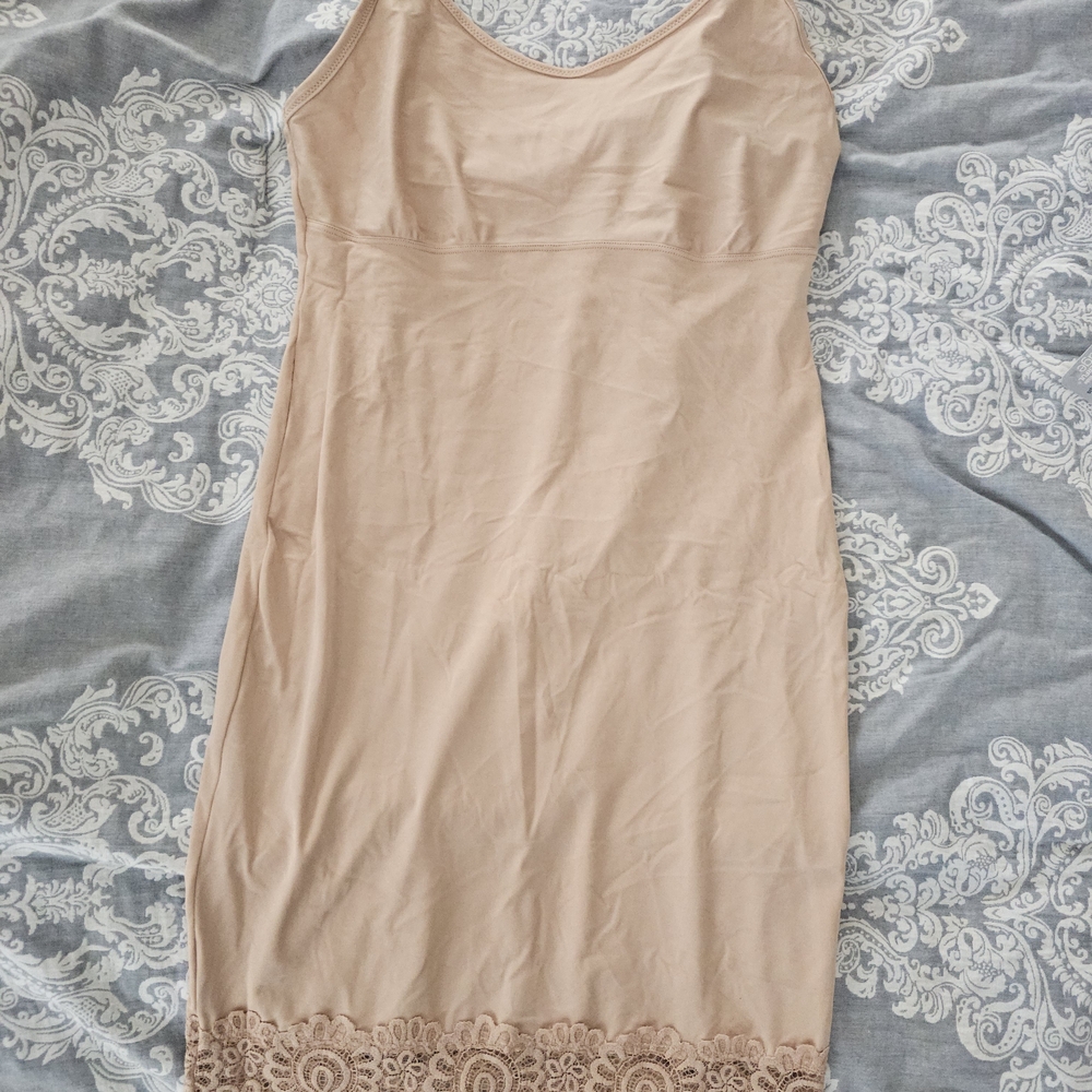 Vanity Fair Beige and Gray Garment